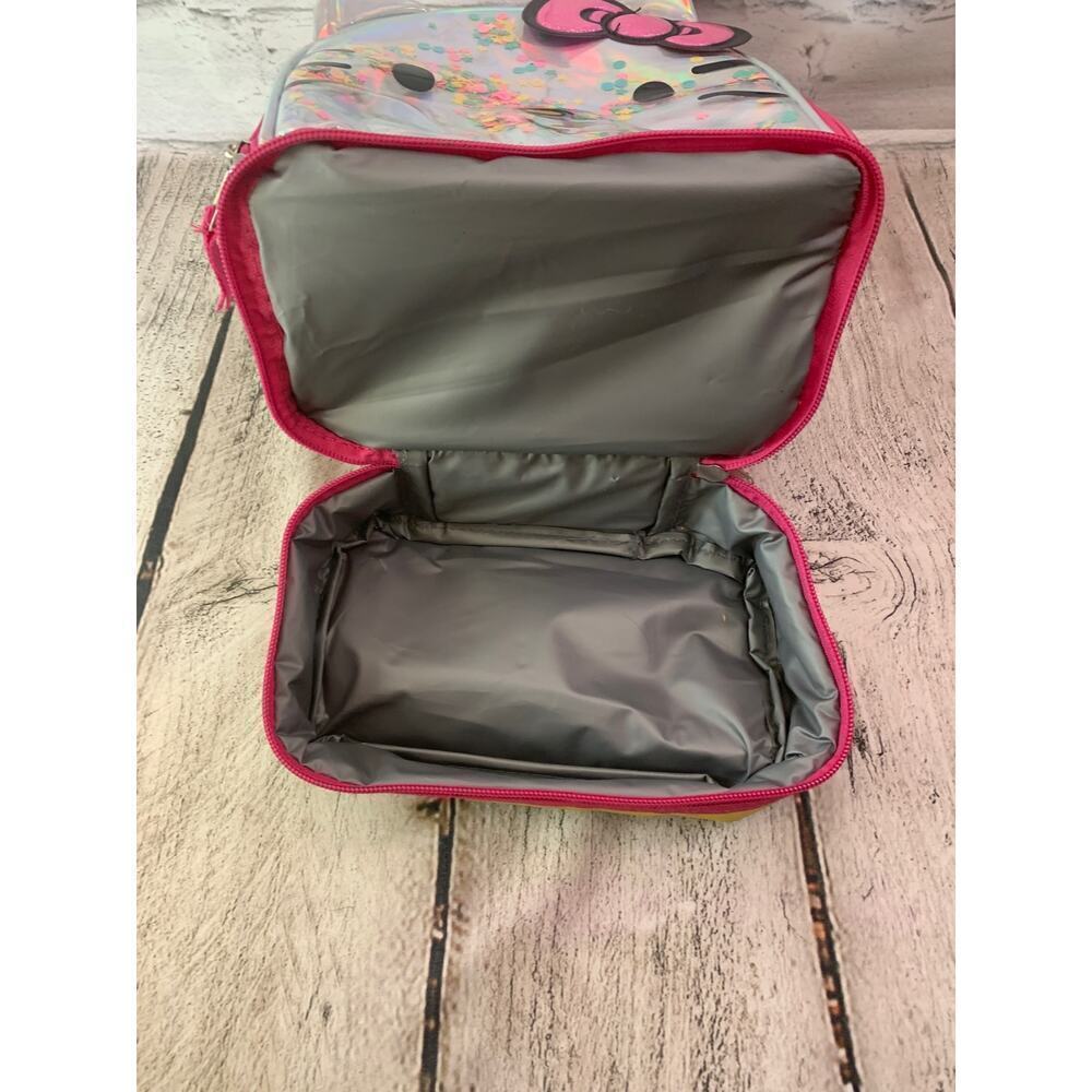 HELLO KITTY Girl’s Rainbow Connection Dual Compartment Lunch Bag - Picture 8 of 8